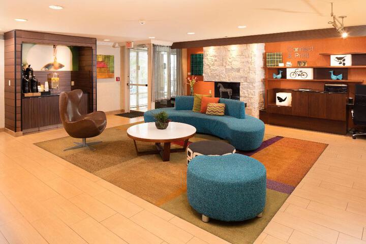 Red Lion Inn & Suites Dayton Airport