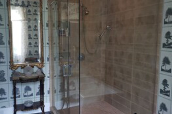 Room 3 of 39