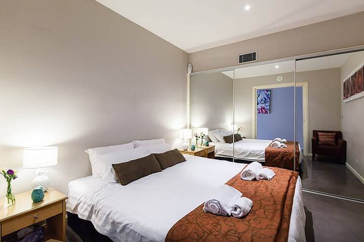 Room 9 of 73