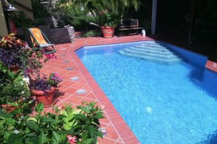 Pool 11 of 16