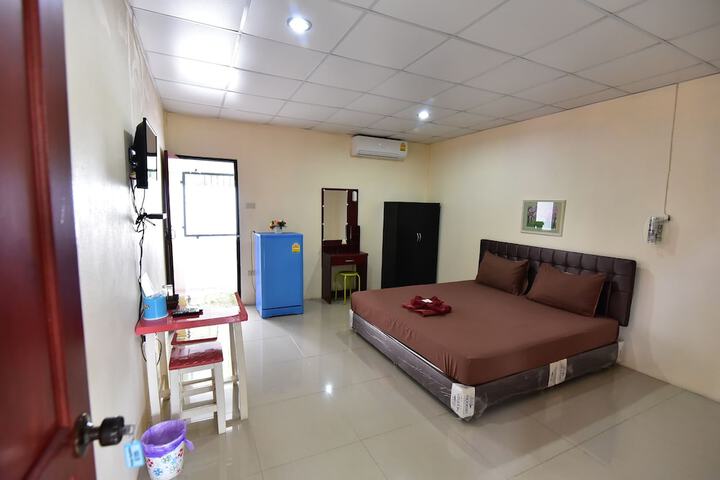 Room 19 of 27