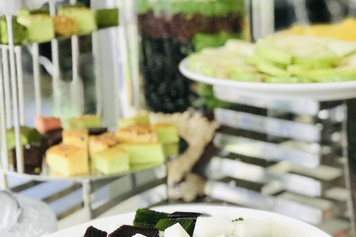 Dining 82 of 92