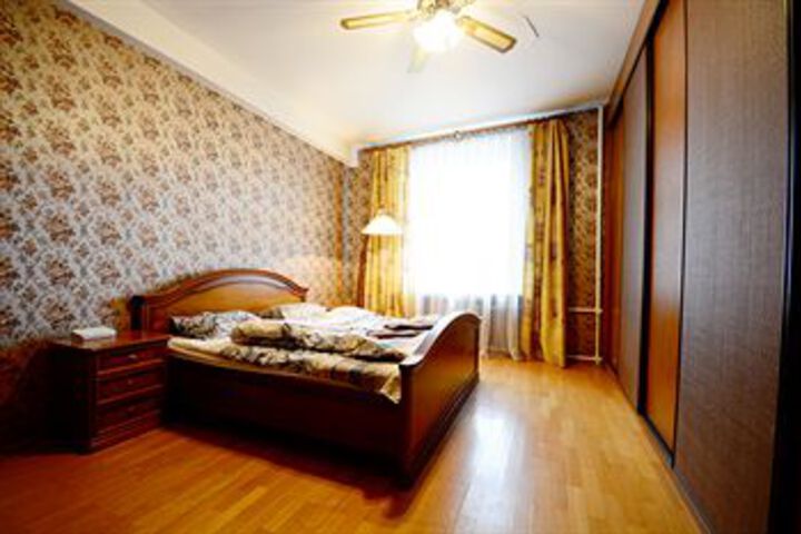 Room 60 of 203