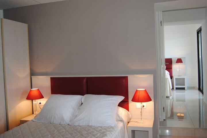 Room 15 of 53