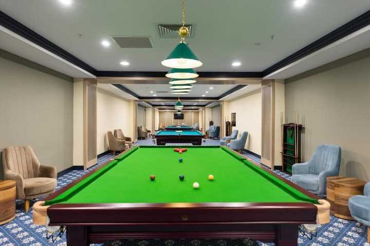 Room 15 of 21