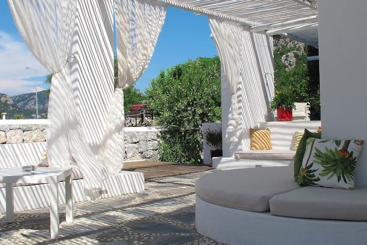 Terrace/Patio 20 of 22