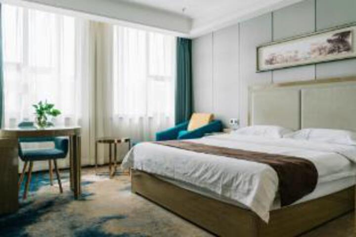 Room 22 of 23