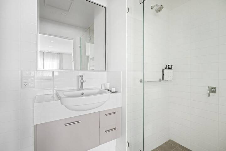 Room 20 of 28