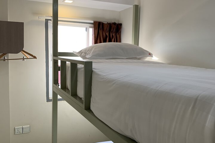 Room 19 of 58