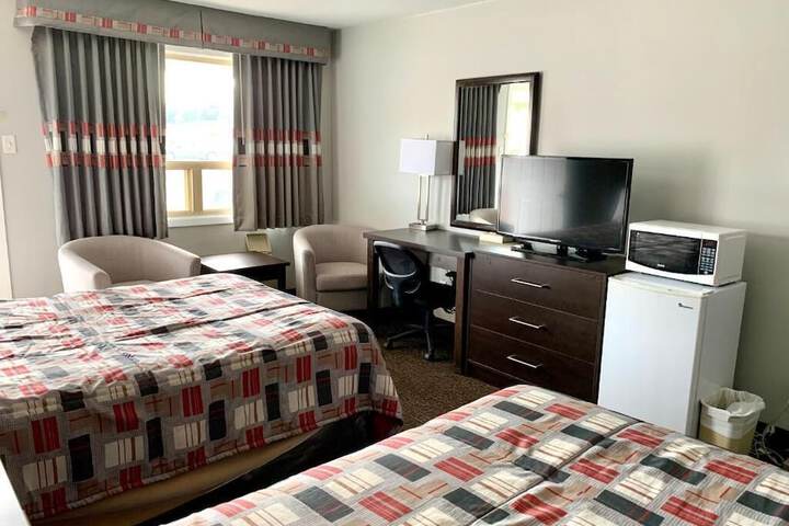 1 Double Bed (2 of 4)