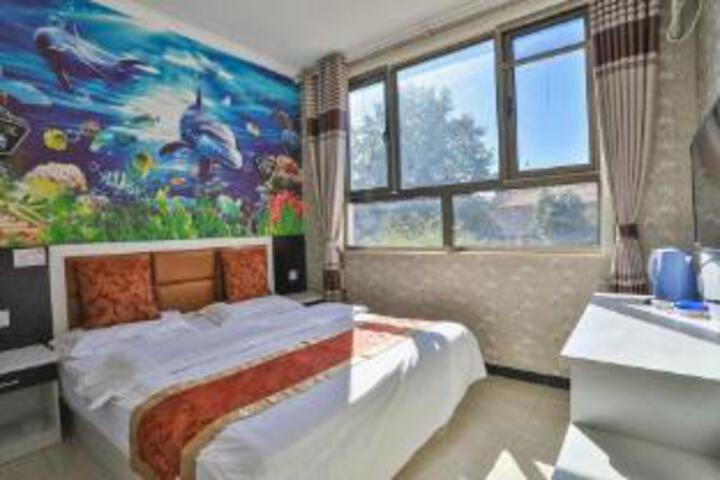 Room 6 of 7