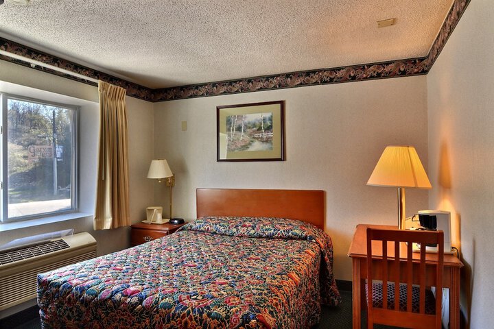 Room 10 of 49