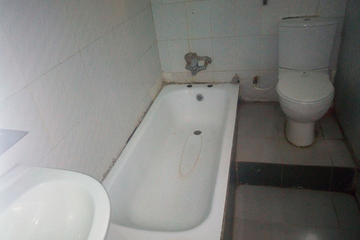 Room 15 of 23