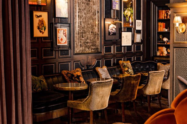 Lounge 161 of 226