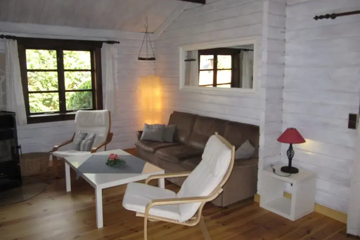 Room 3 of 13