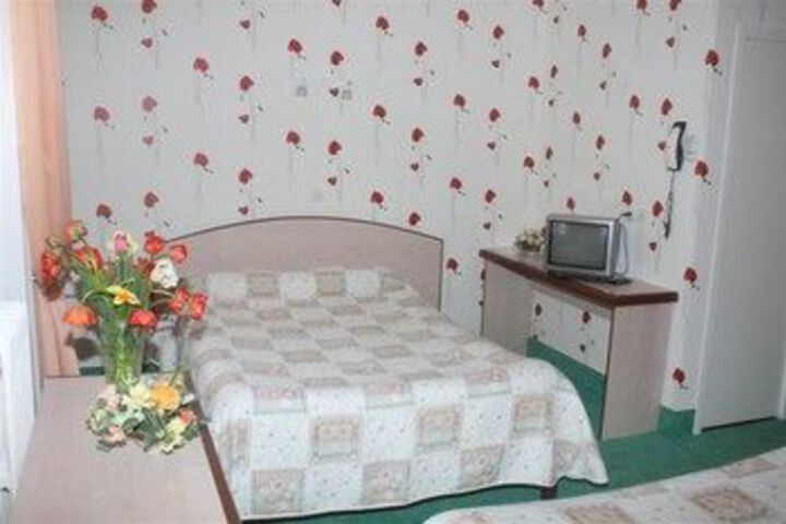 Room 9 of 46
