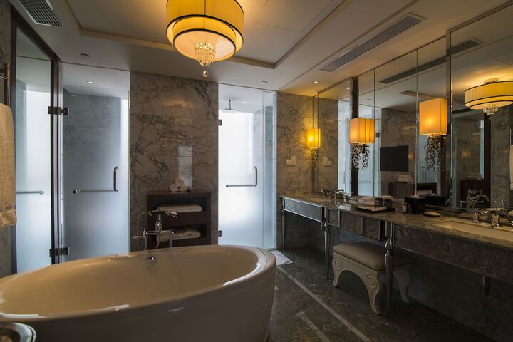 Bath Interior