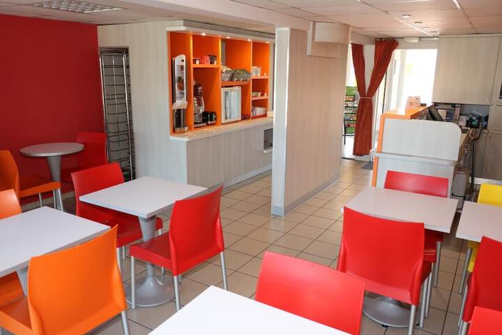 Dining Photos
