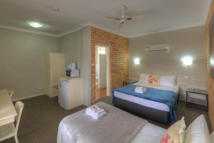 Room 15 of 43