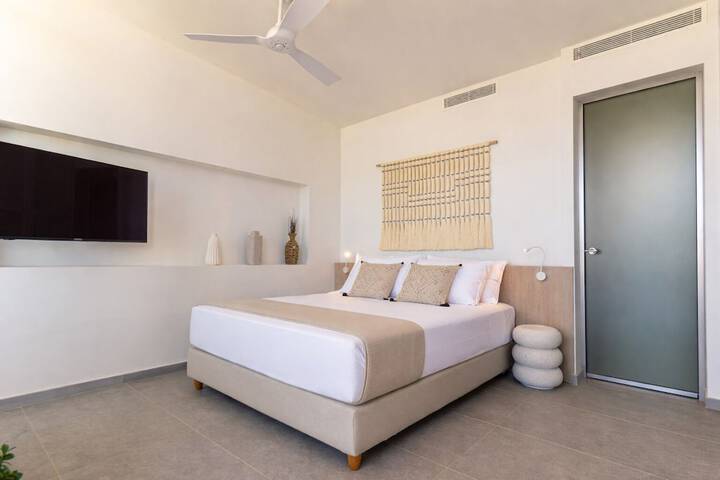 Room 4 of 54