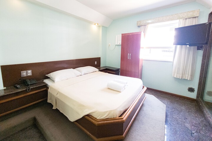 Room 36 of 72