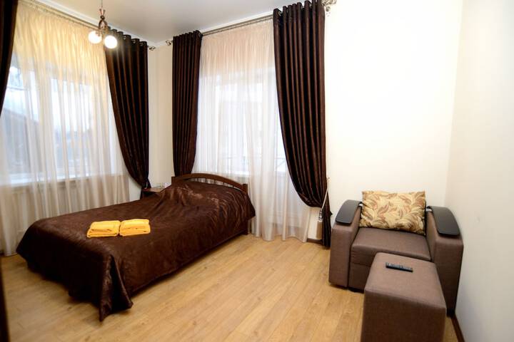 Room 6 of 29
