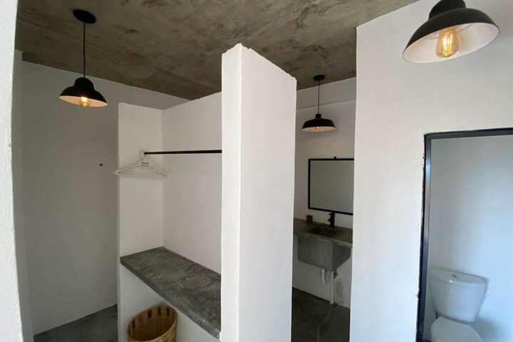 Room 103 of 125