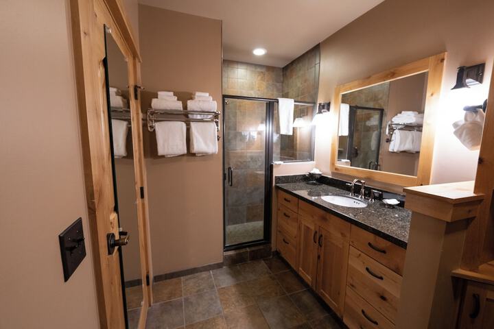Clean Restrooms