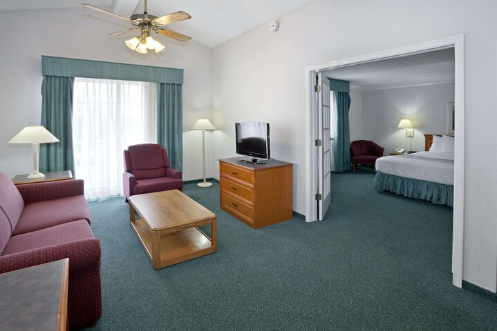 1 King Bed Accessible (1 of 12)