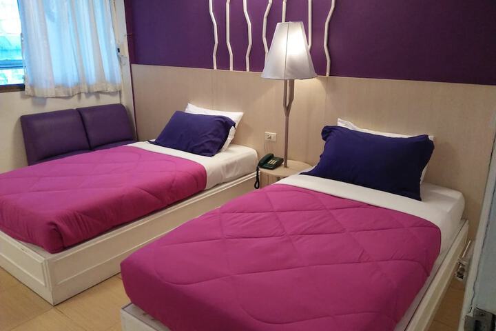 Room 15 of 44