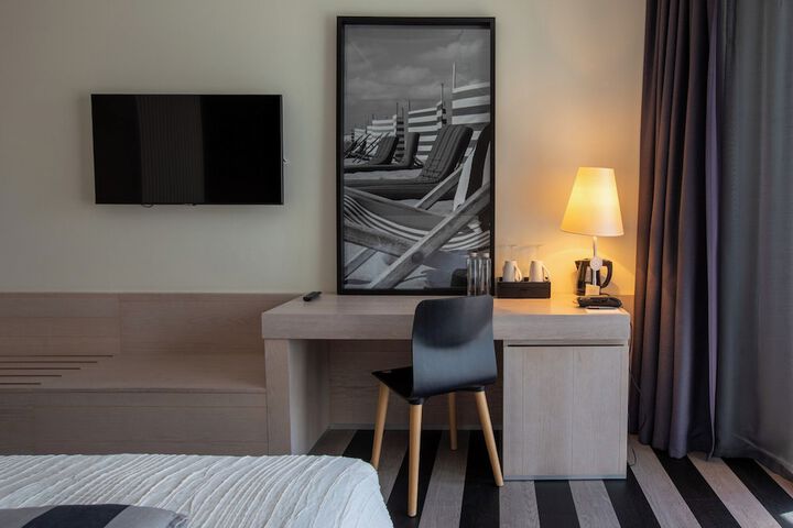 Room 17 of 67