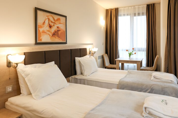 Room 22 of 114