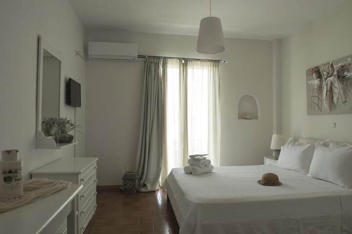 Room 47 of 64