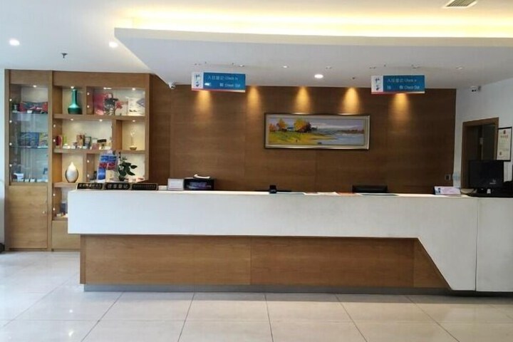 Lobby Photos