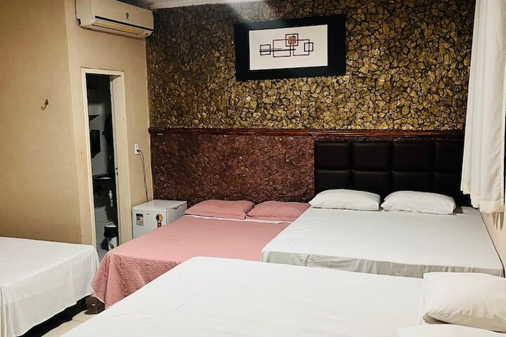 Room 18 of 22