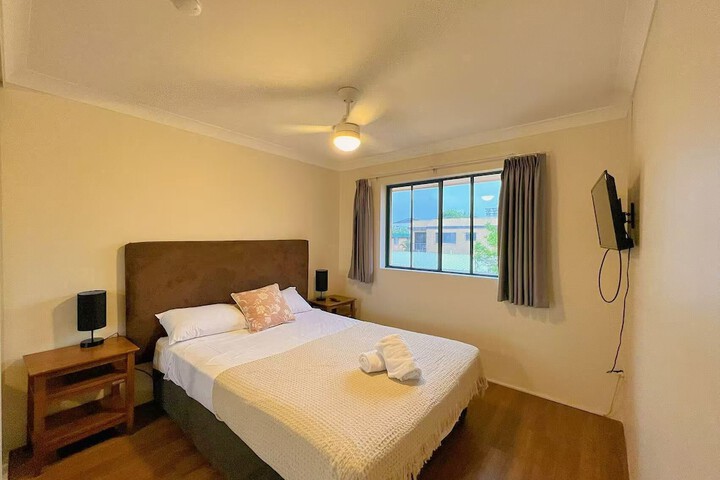 Room 4 of 54