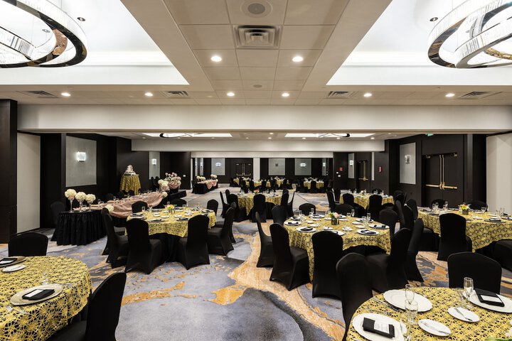 Banquet hall