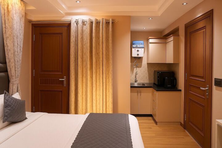 Room 27 of 60