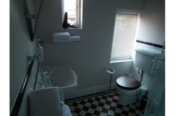 Room 47 of 76