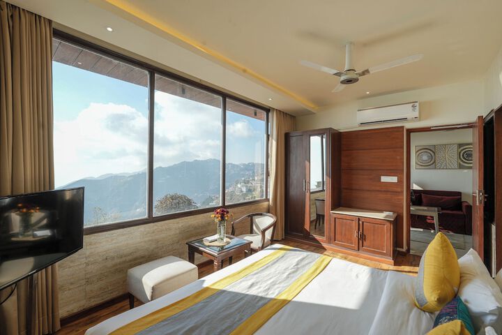 Room 12 of 54