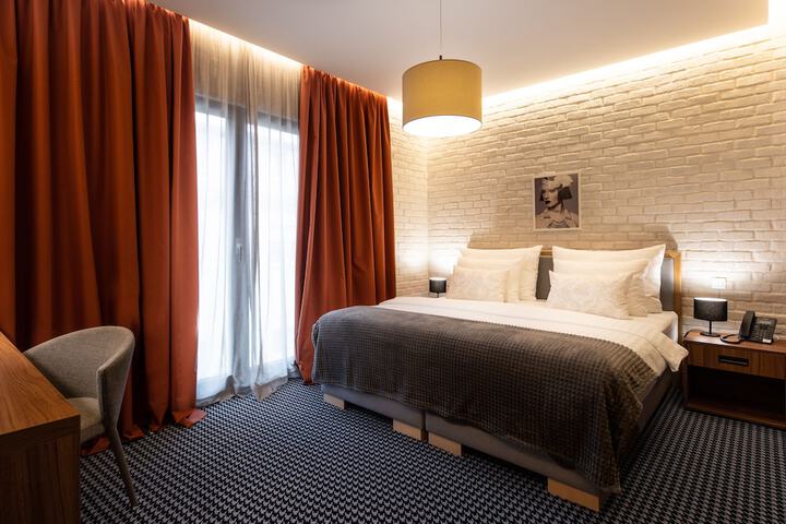 Room 40 of 61