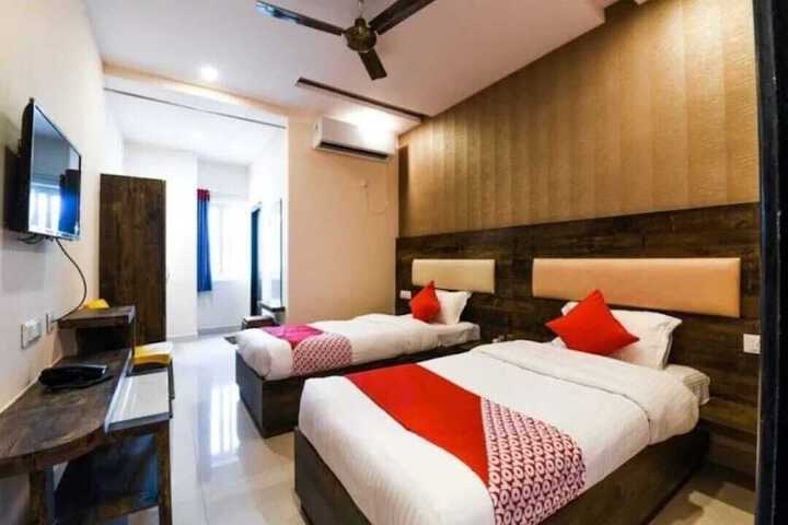 Room 3 of 21