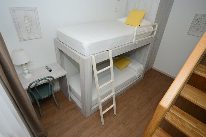 Room 11 of 58