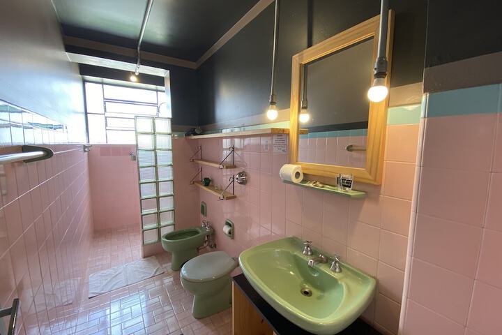 Room 15 of 36