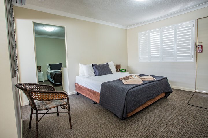 Room 21 of 83