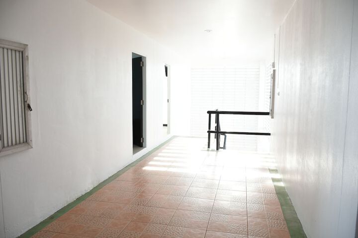 Ballroom/Hall 42 of 51