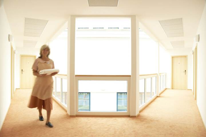 Ballroom/Hall 95 of 102