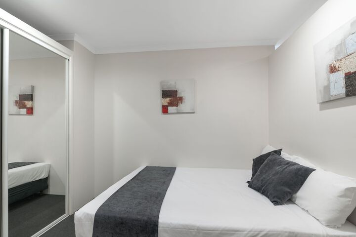Room 16 of 56