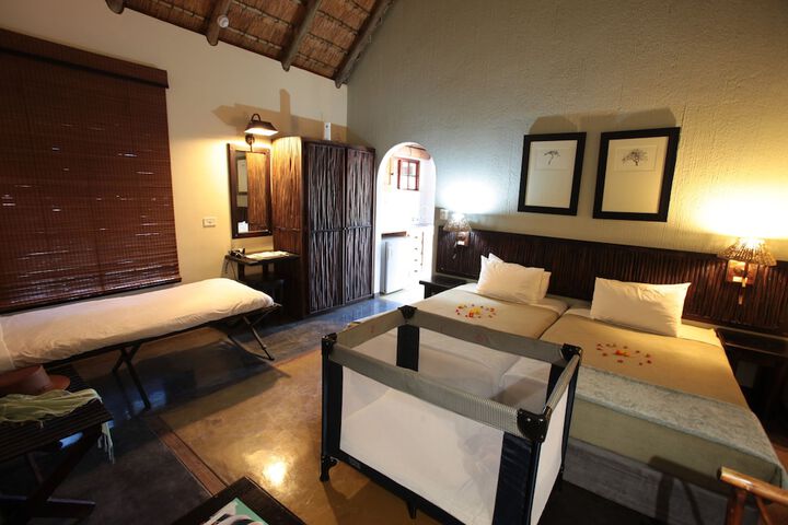 Room 14 of 50