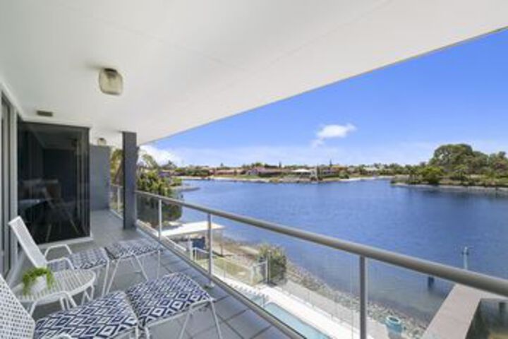 Terrace/Patio 2 of 22